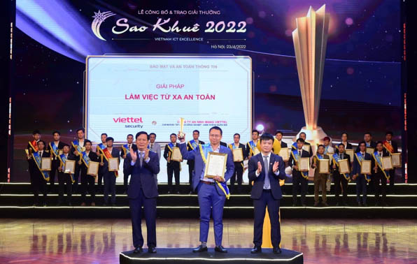 Giải pháp ATTT của Viettel Cyber Security được xếp hạng 5 sao tại giải thưởng Sao Khuê 2022